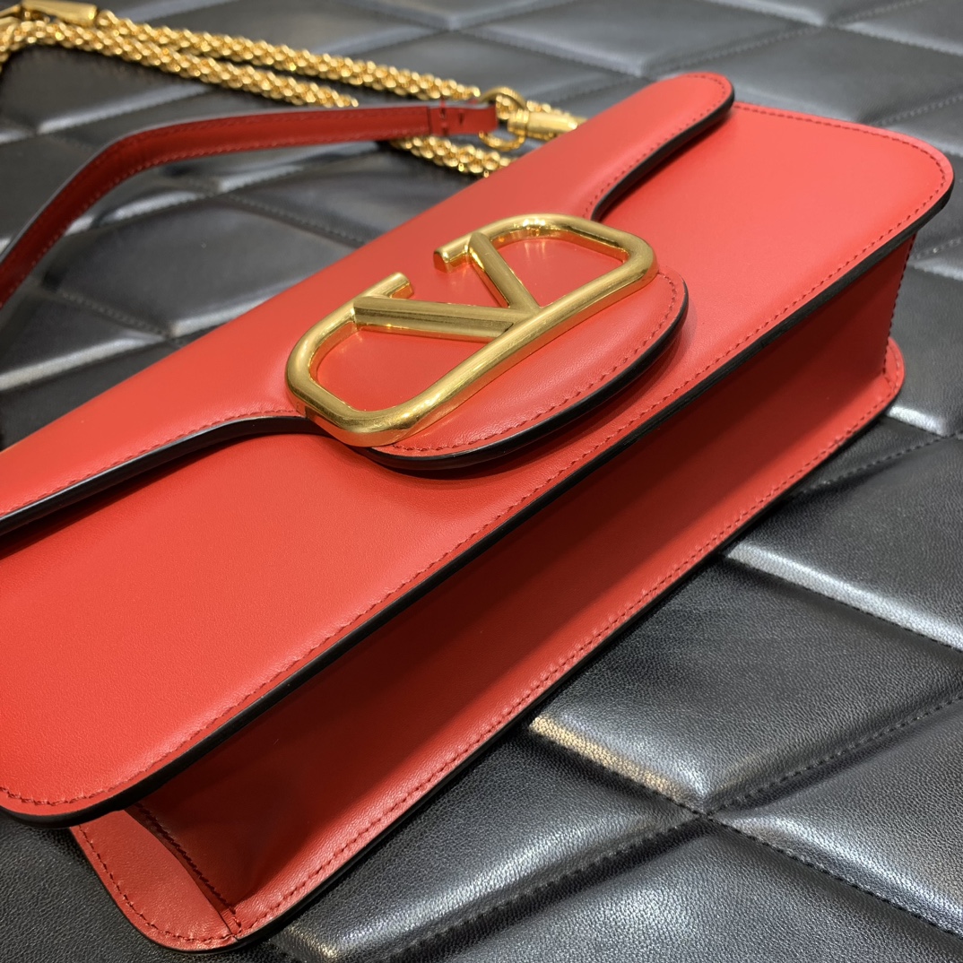 Valentino Garavani Loco Shoulder Bag in Rouge Pivoine Calfskin Leather